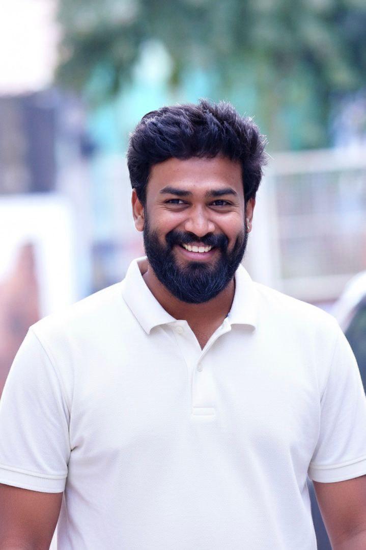 Eluri Gnana Varma - Advocate